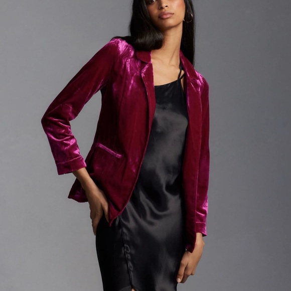 Anthropologie Ett Twa Gallery Velvet Blazer Sz 8 In Raspberry  NWT - Picture 1 of 9